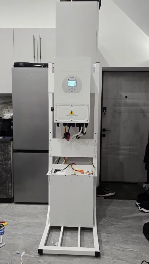 Стійка для інвертора та аккумулятора