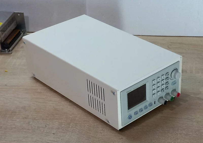 Корпус S800 лабораторного блоку живлення RD6012, RD6018, RD6024, RD6030